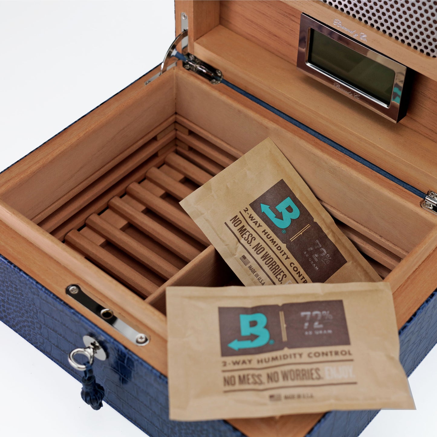 The "Airflow" Cigar Humidor - Indigo Croco Pattern (30/40 Count)