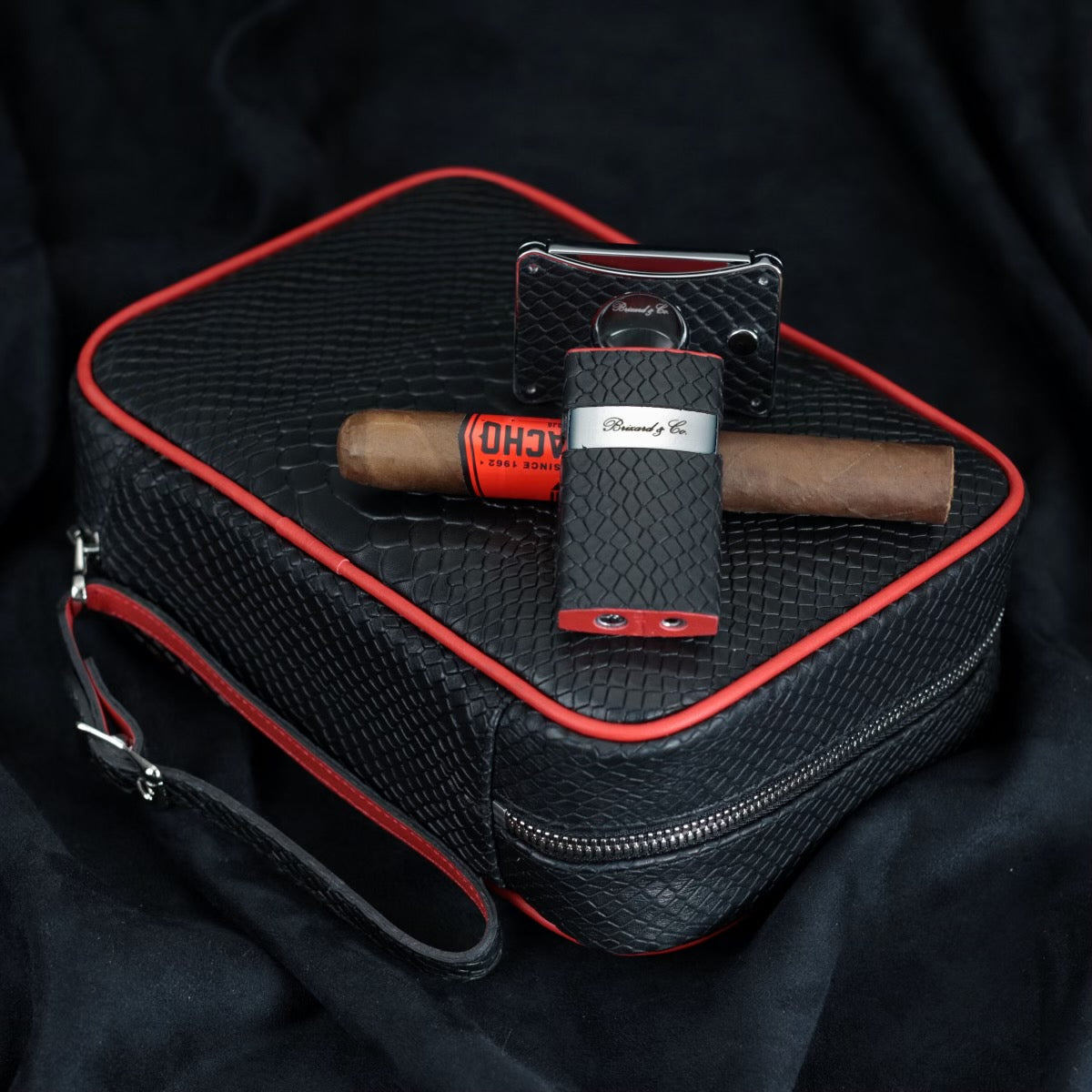 Havana Traveler - Black Python Pattern and Red Leather