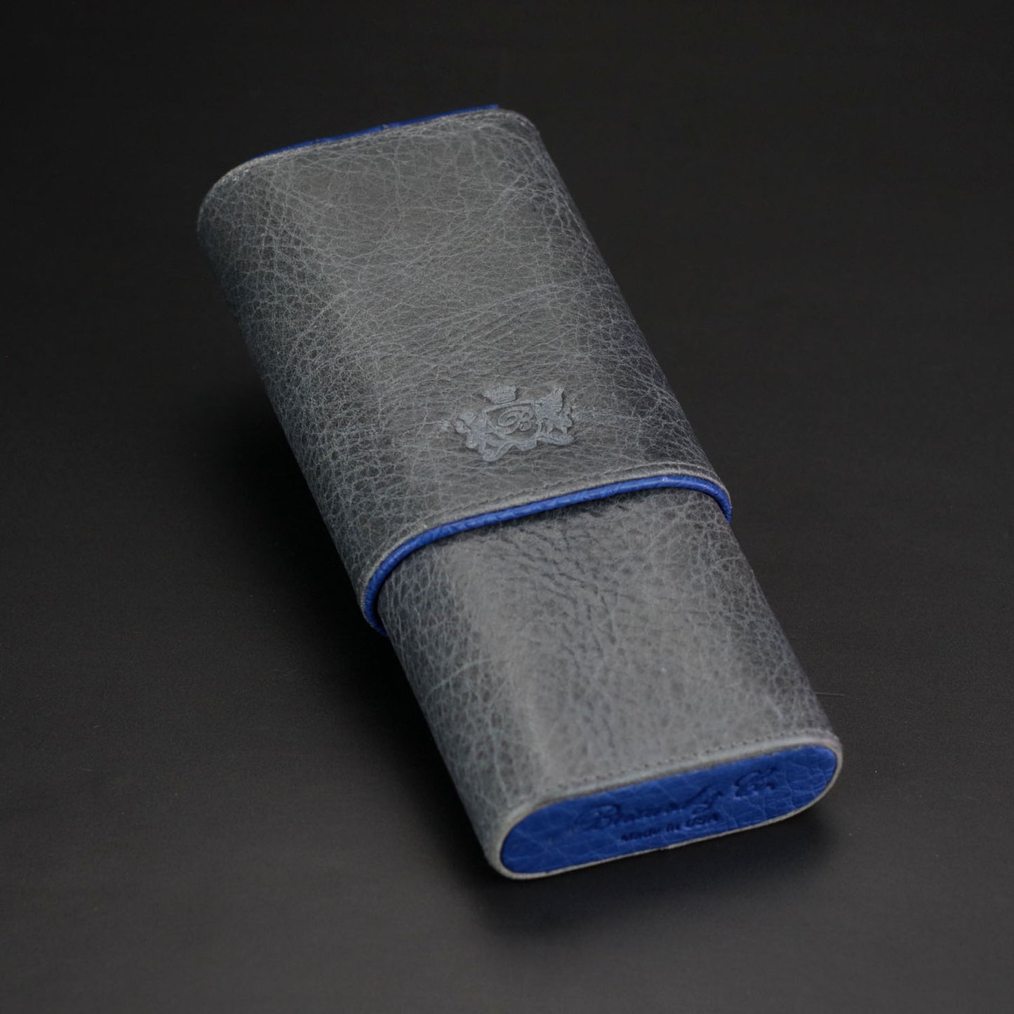 The "Show Band" 3 Cigar Case - Gray Leather and Blue Ostrich
