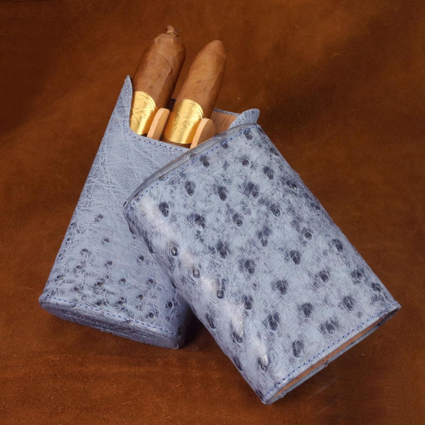 The "Show Band" 3 Cigar Case - "American Blue Jeans" Ostrich