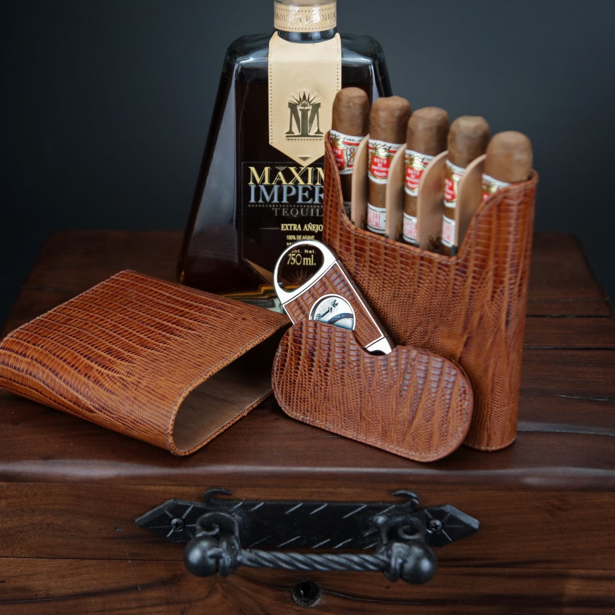 Double Guillotine Series 2 Cutter - Lizard Pattern Havana
