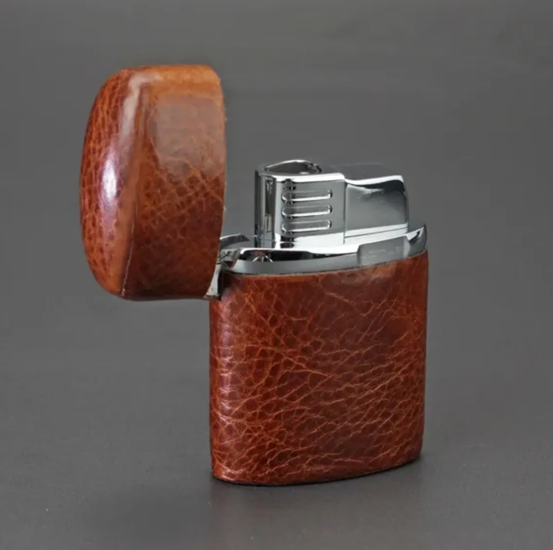 The "Triple Jet" Table Lighter - Antique Saddle Leather