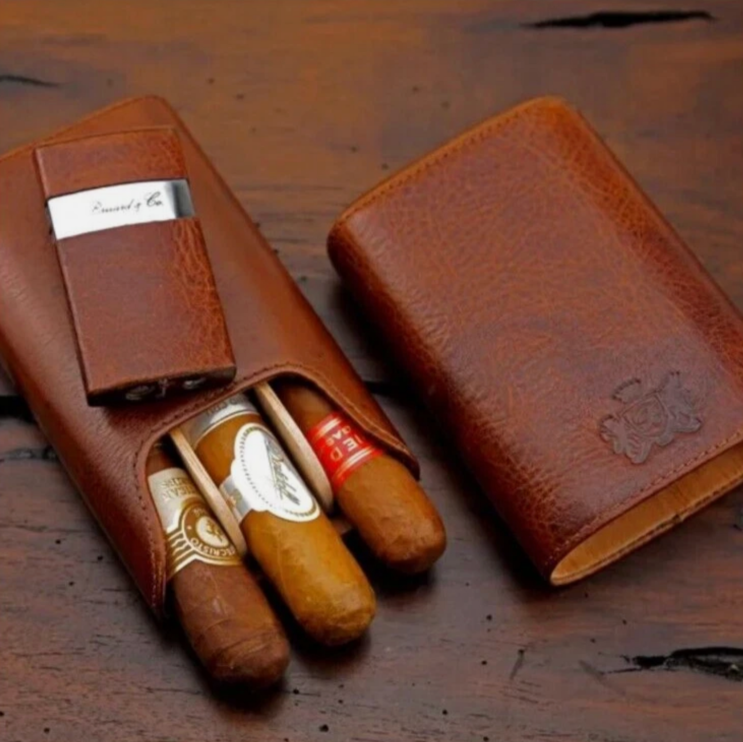 The "Show Band" 3 Cigar Case - Antique Saddle Leather