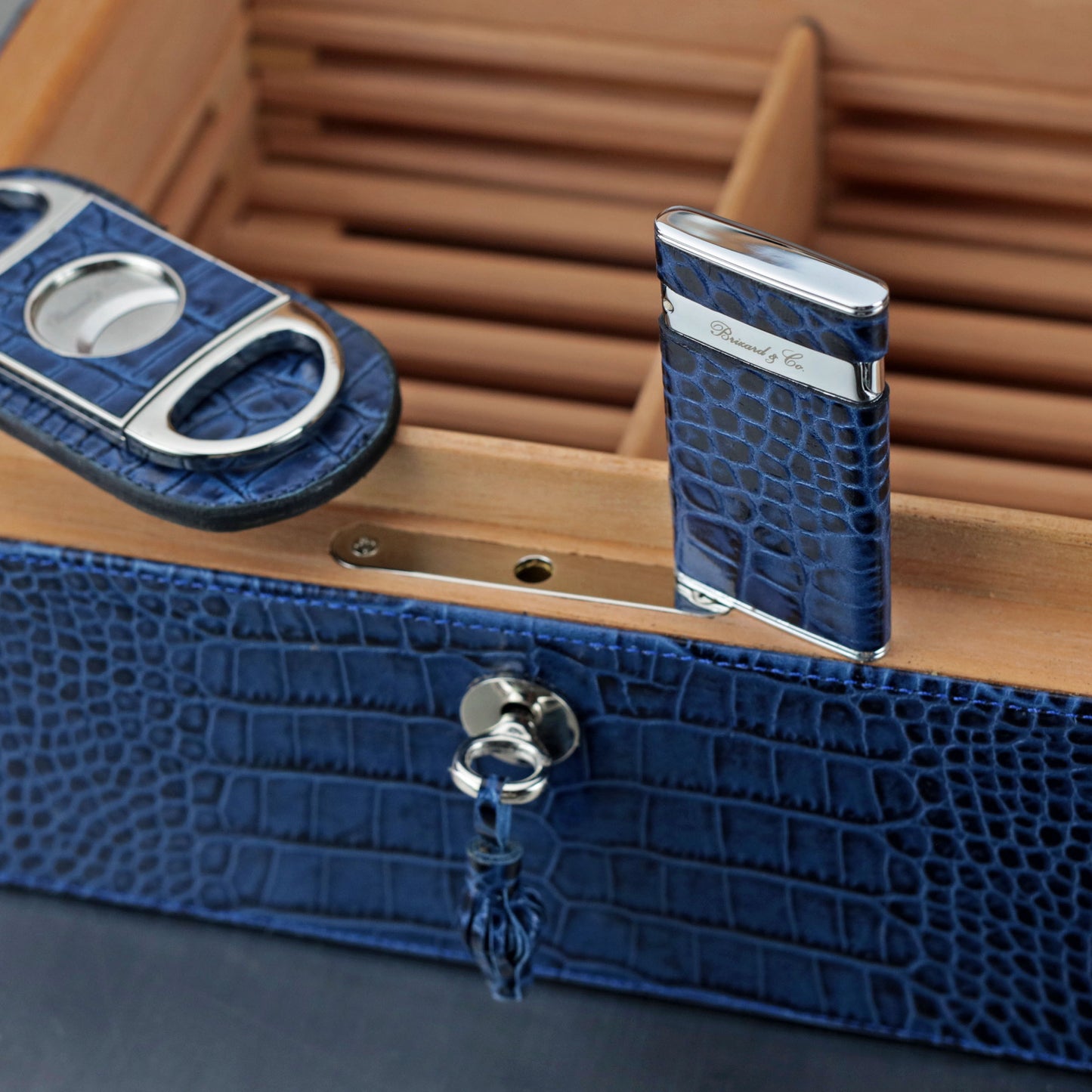 The "Sottile" Lighter - Indigo Croco Pattern
