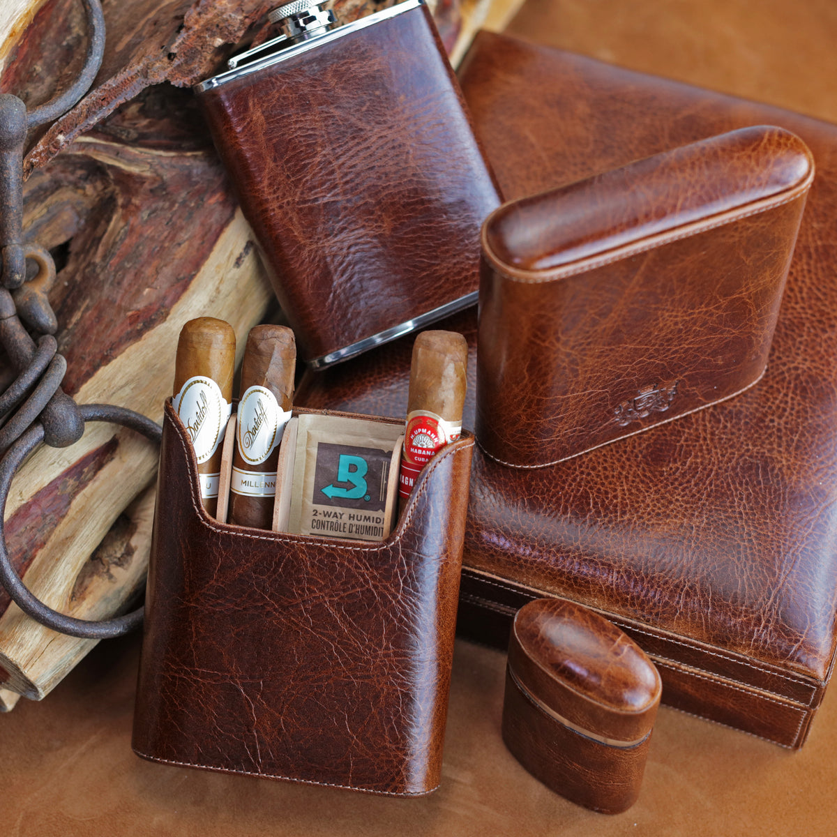 The Flask - Antique Saddle Leather
