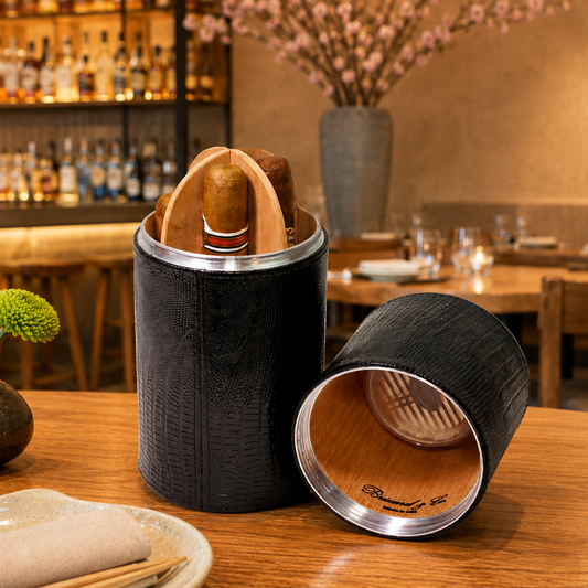 The Cylindrical Desk Humidor - Lizard Pattern Black