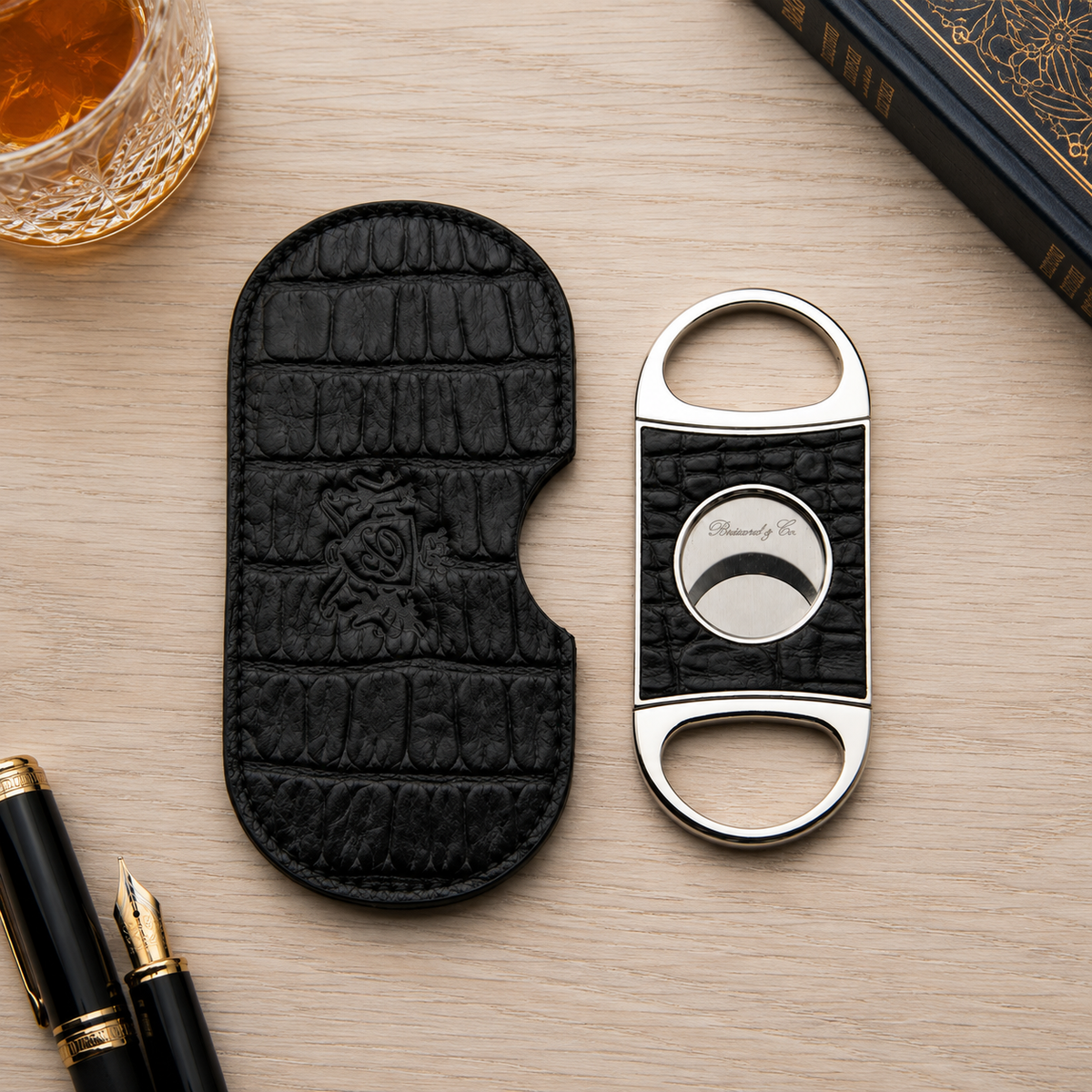 Double Guillotine Series 2 Cutter - Croco Pattern Black