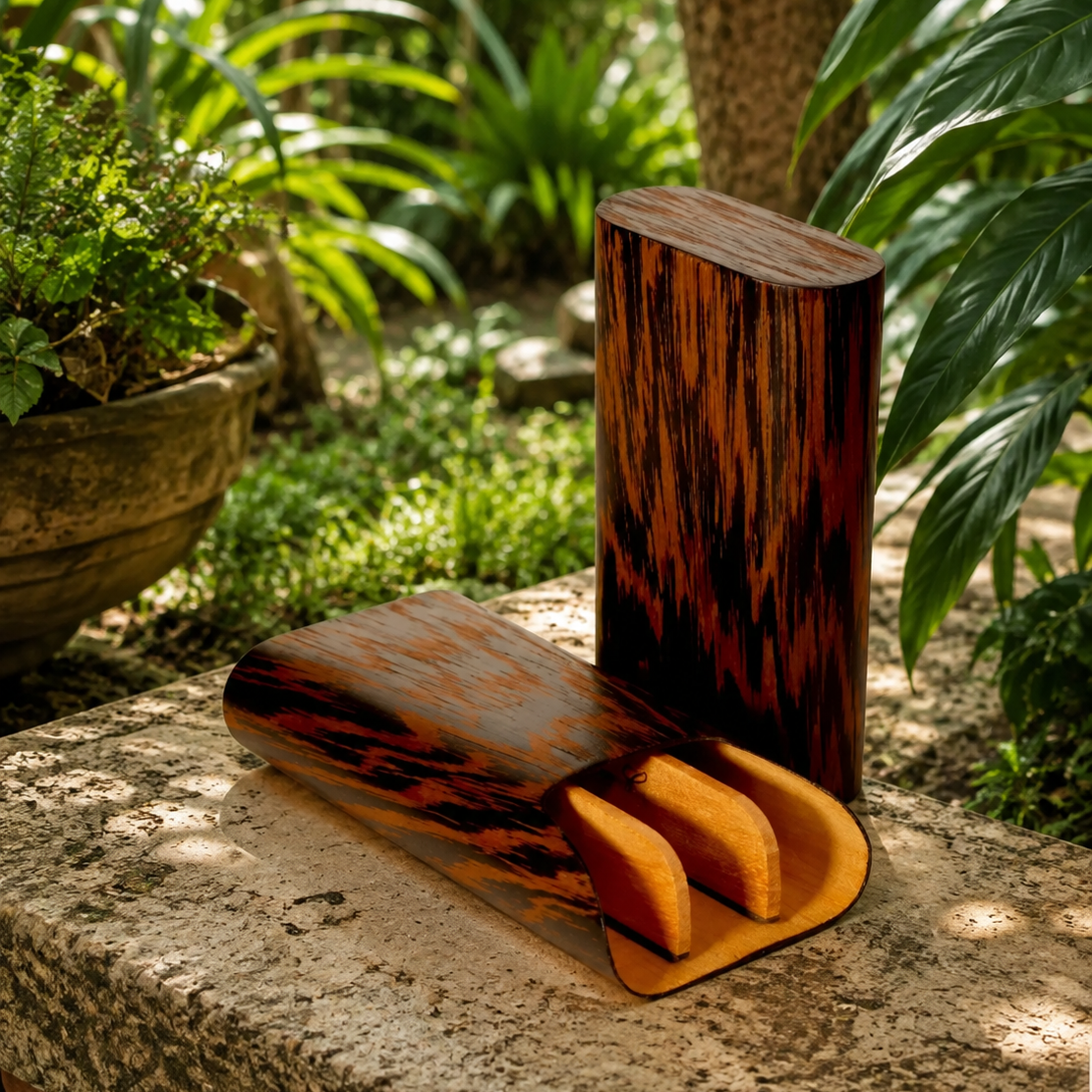 The "Show Band" 3 Cigar Case - Wenge