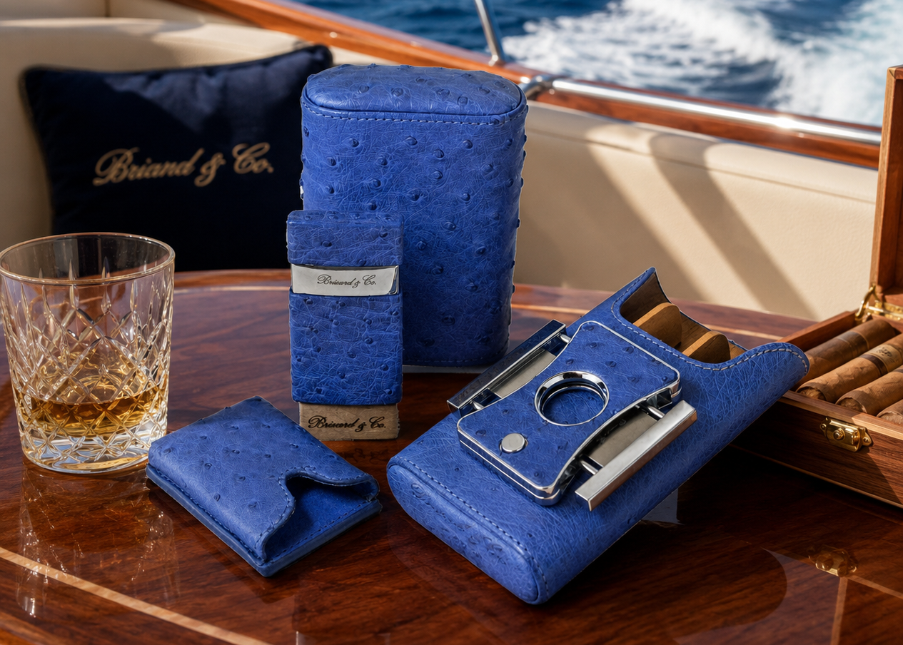 The "Show Band" 3 Cigar Case - Ostrich Blue