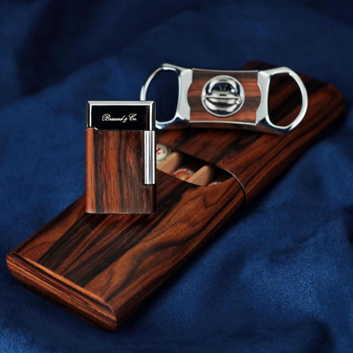 The "Show Band" 3 Cigar Case - Macassar Ebony