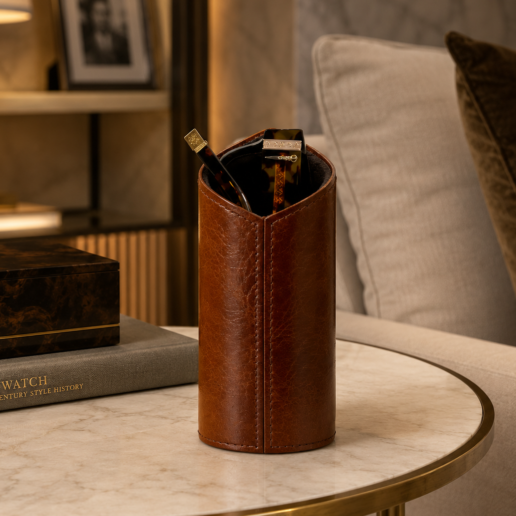 The Luxury Eyewear Stand - Antique Saddle Leather