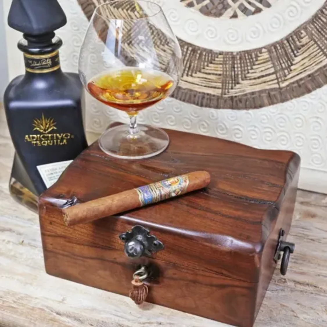 The "Hacienda" Humidor - 12/15 Count