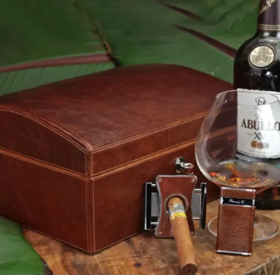 "La Casita de Puros" Humidor - Antique Saddle Leather (12/20 Count)