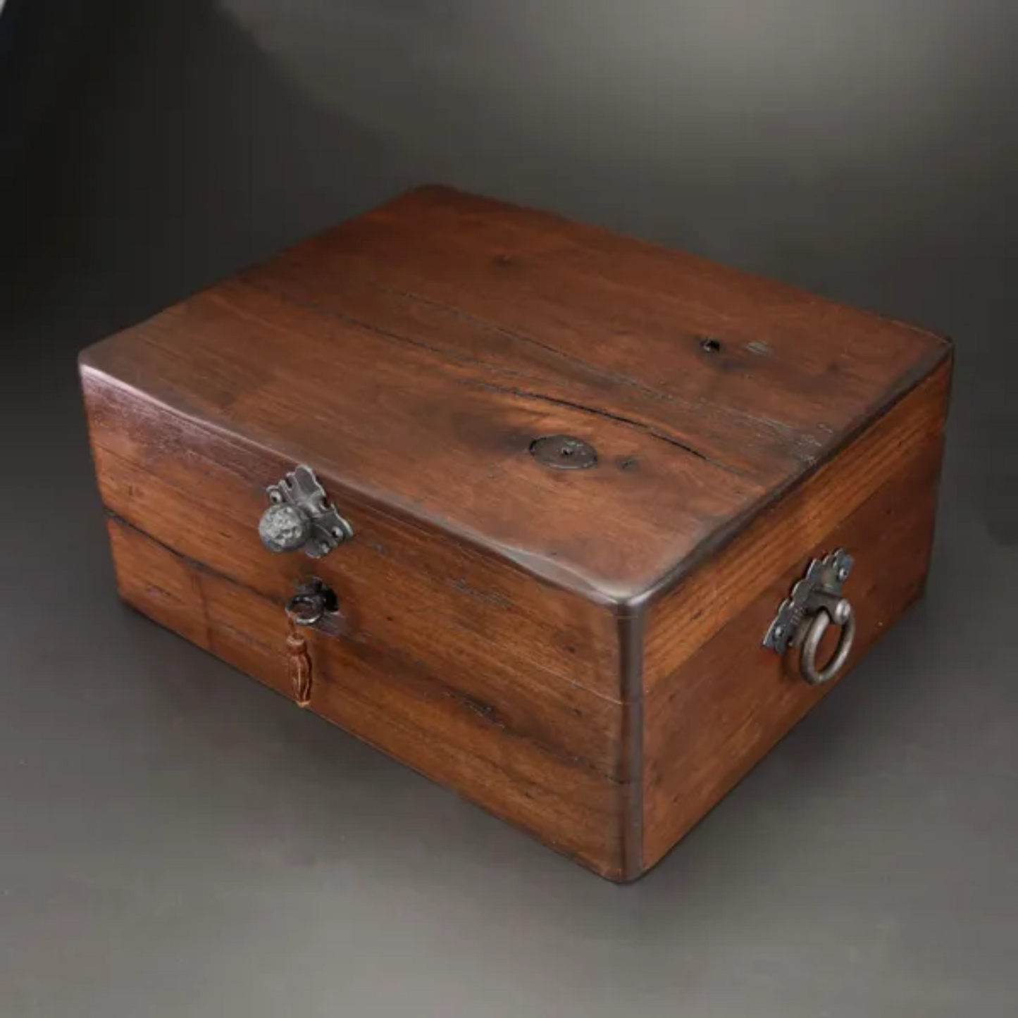 The "Hacienda" Humidor - 30/40 Count