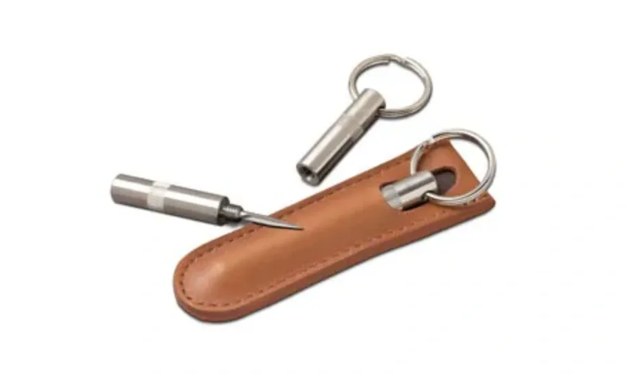 The "Trilogy" Cigar Punch - Tan Leather