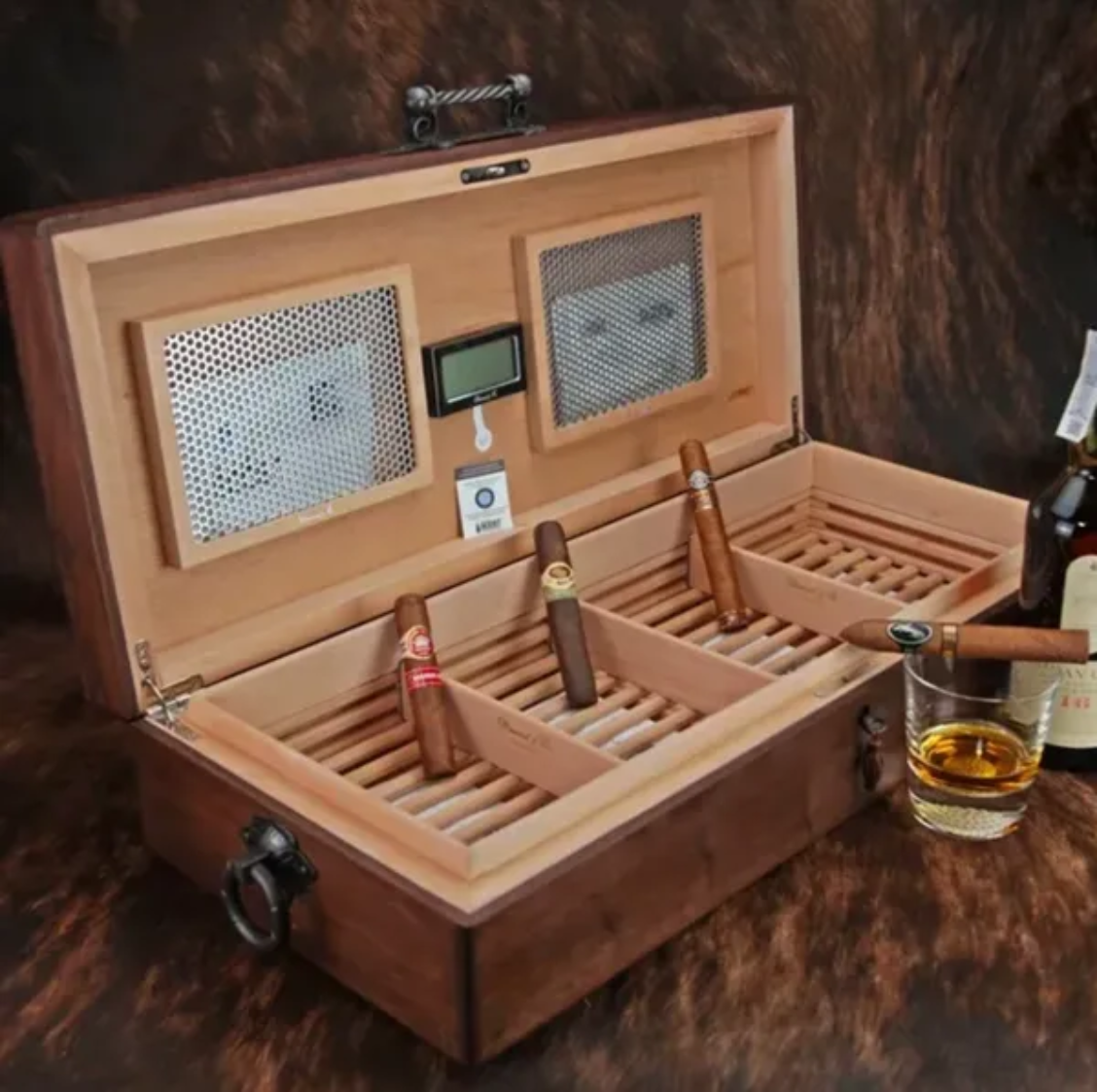 The "Hacienda" Humidor - 150/160 Count