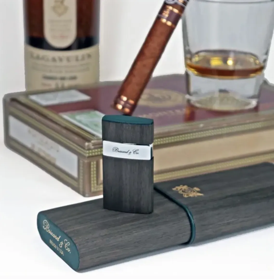 The "Show Band" 3 Cigar Case - Gunmetal Ebony and Forest Green Leather