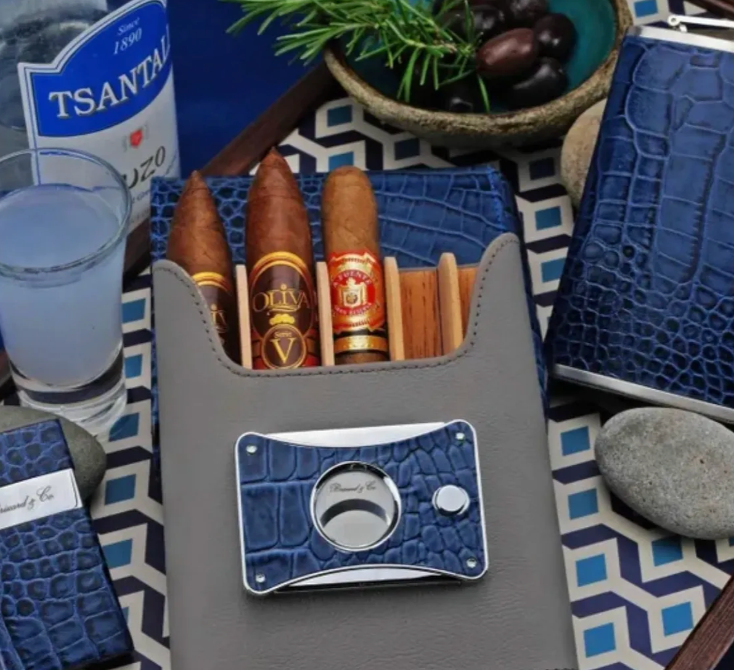 The "Show Band" 5 Cigar Case - Indigo Croco Pattern and Gray Leather